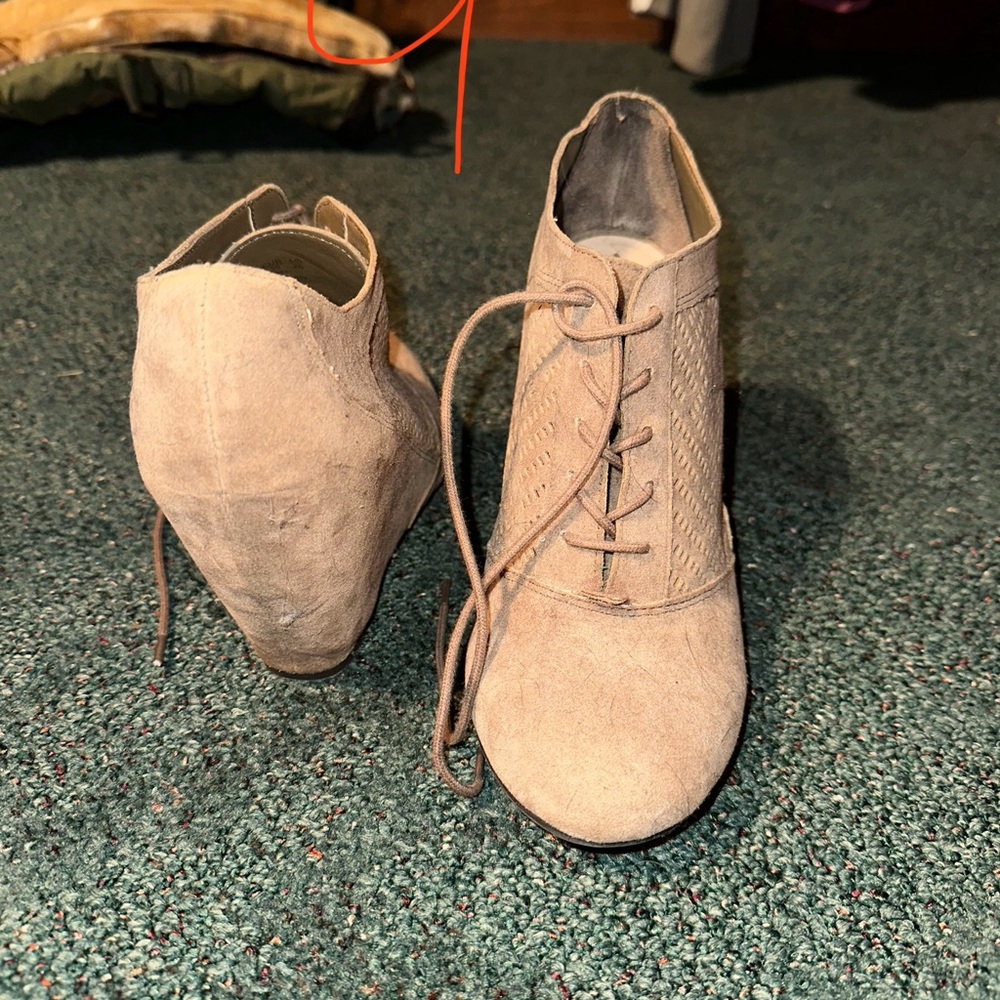 Women's Tan Ankle Boots